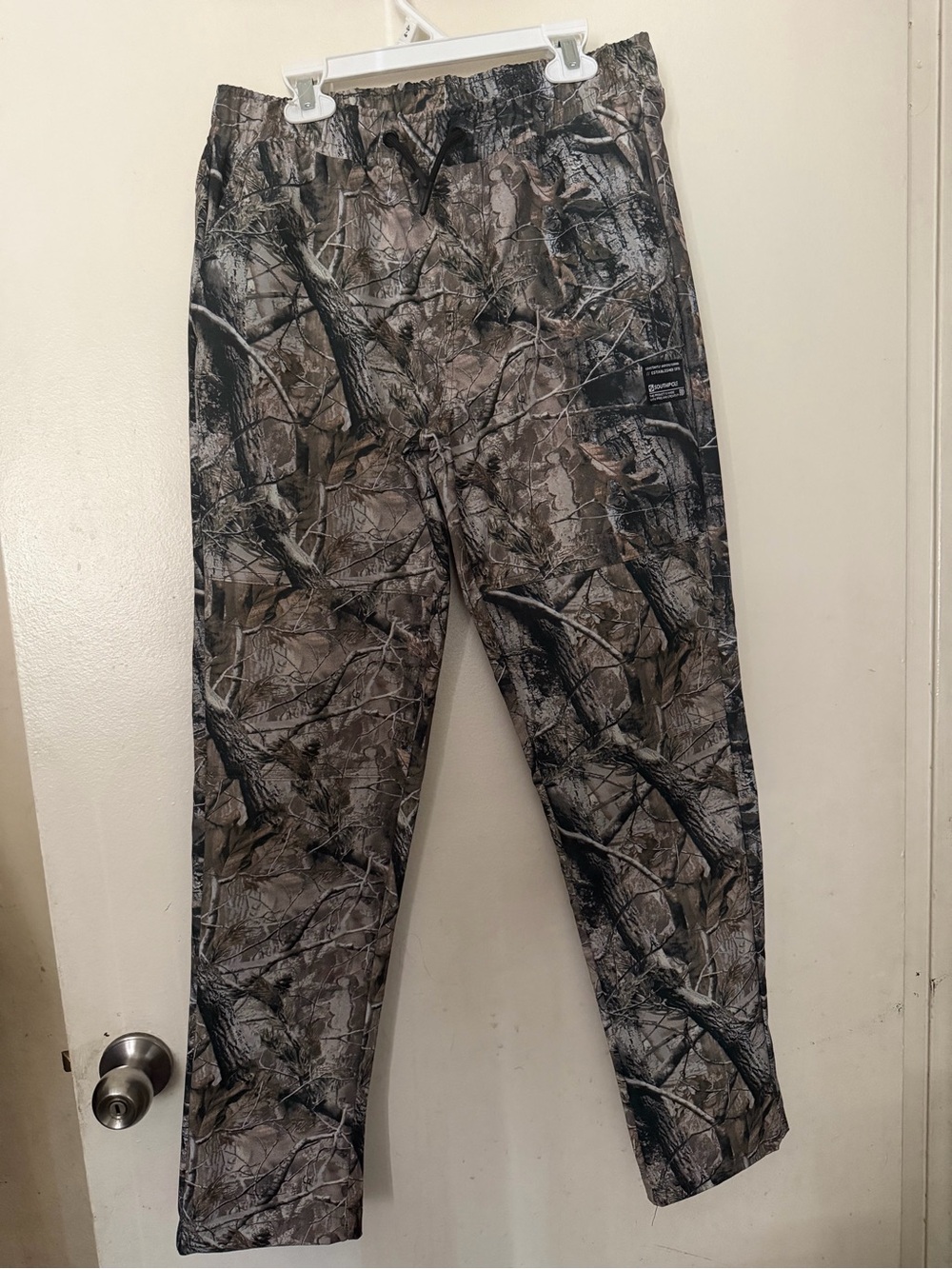 SouthPole Authentic Collection Youth Camo Jogger Pants Size L 14-16